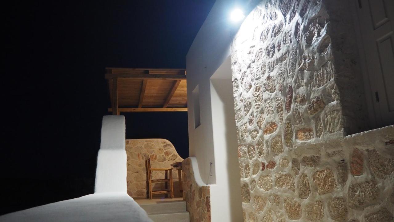 Ataraxia- Stonebuilt Studios And Apartments Kímolos エクステリア 写真